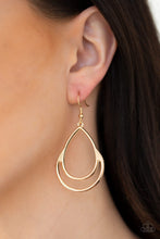 Load image into Gallery viewer, Simple Glisten - Gold - My Glam Fix Boutique